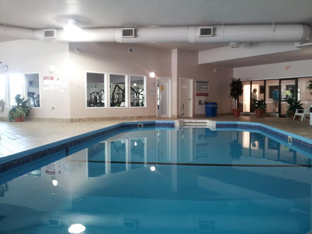 Radium Valley Vacation Resort Invermere Ngoại thất bức ảnh