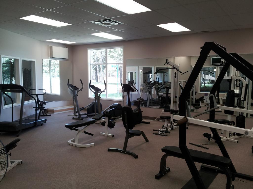 Radium Valley Vacation Resort Invermere Ngoại thất bức ảnh